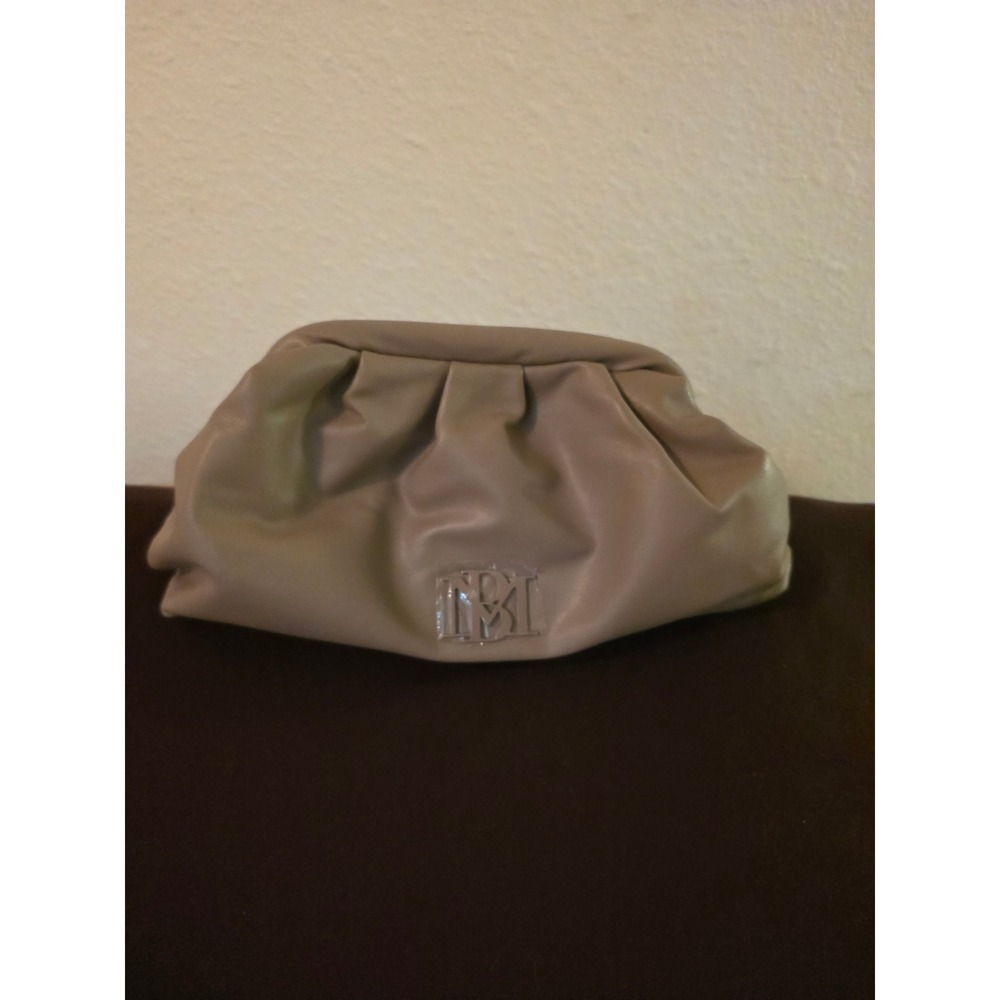 Badgley Mischka Taupe Vegan Leather Pleated Frame Clutch Bag BM-4080